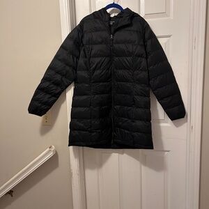Lightweight puffer coat